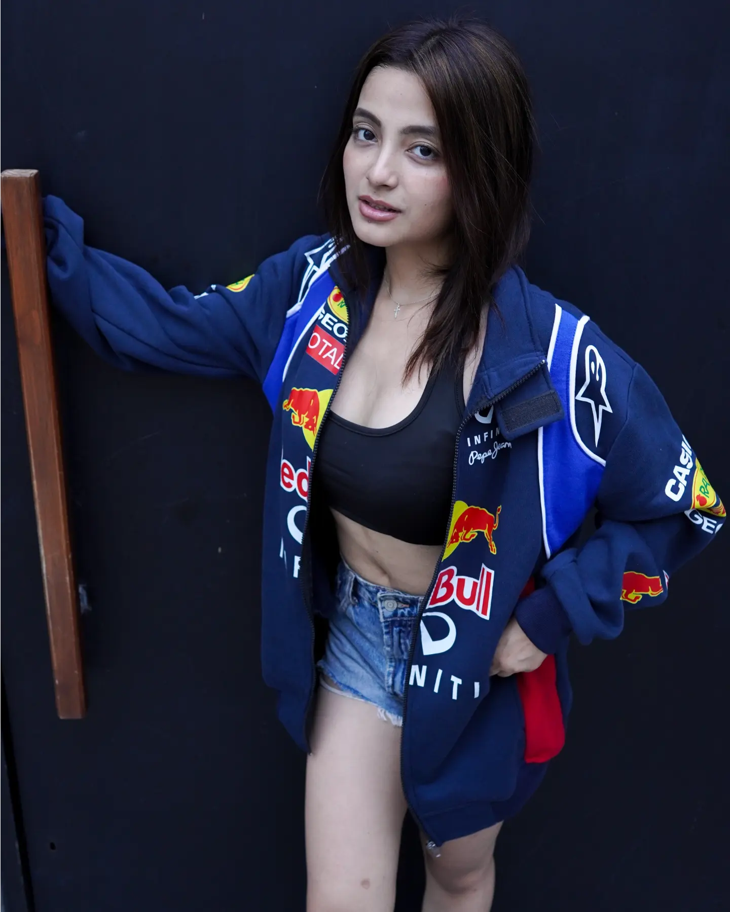 Women's Red Bull Racing Jacket – Vintage Motorsport Style & Iconic Fashion - image 7