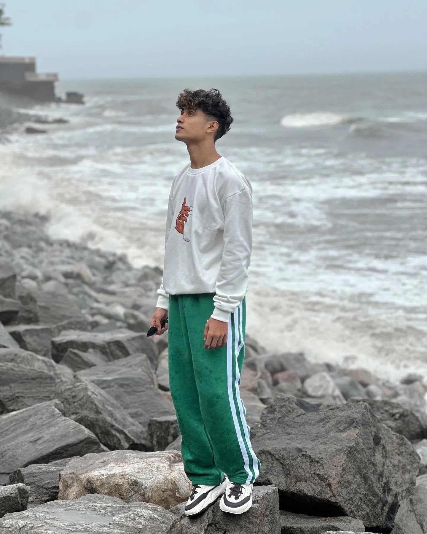 Cup Sweatshirt & Exotix 3 Strips Pant Co Ord Set For Mens - image 5