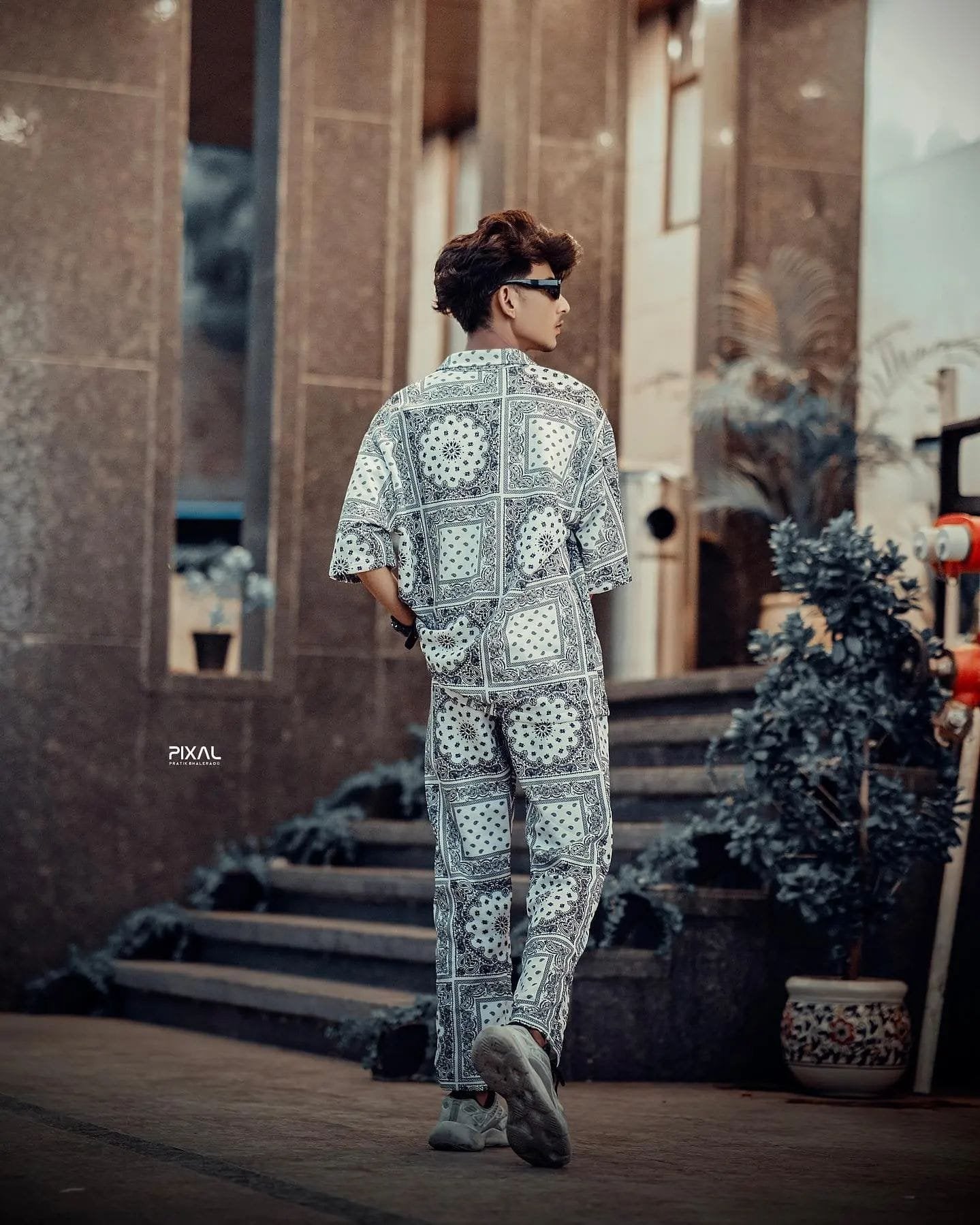 Oversized Bandhana Shirt Pant - image 2