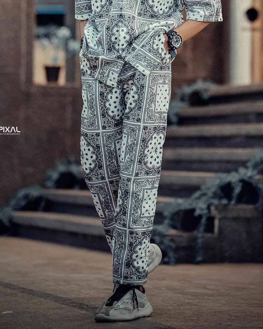 Oversized Bandhana Shirt Pant - image 3