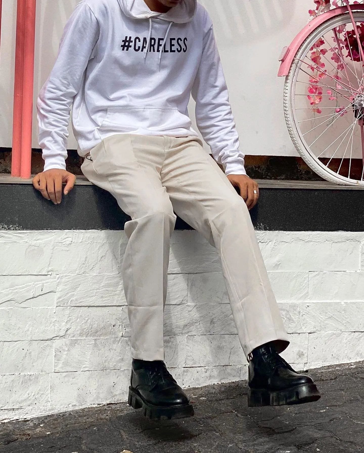 White Careless Printed Hoodie - image 3