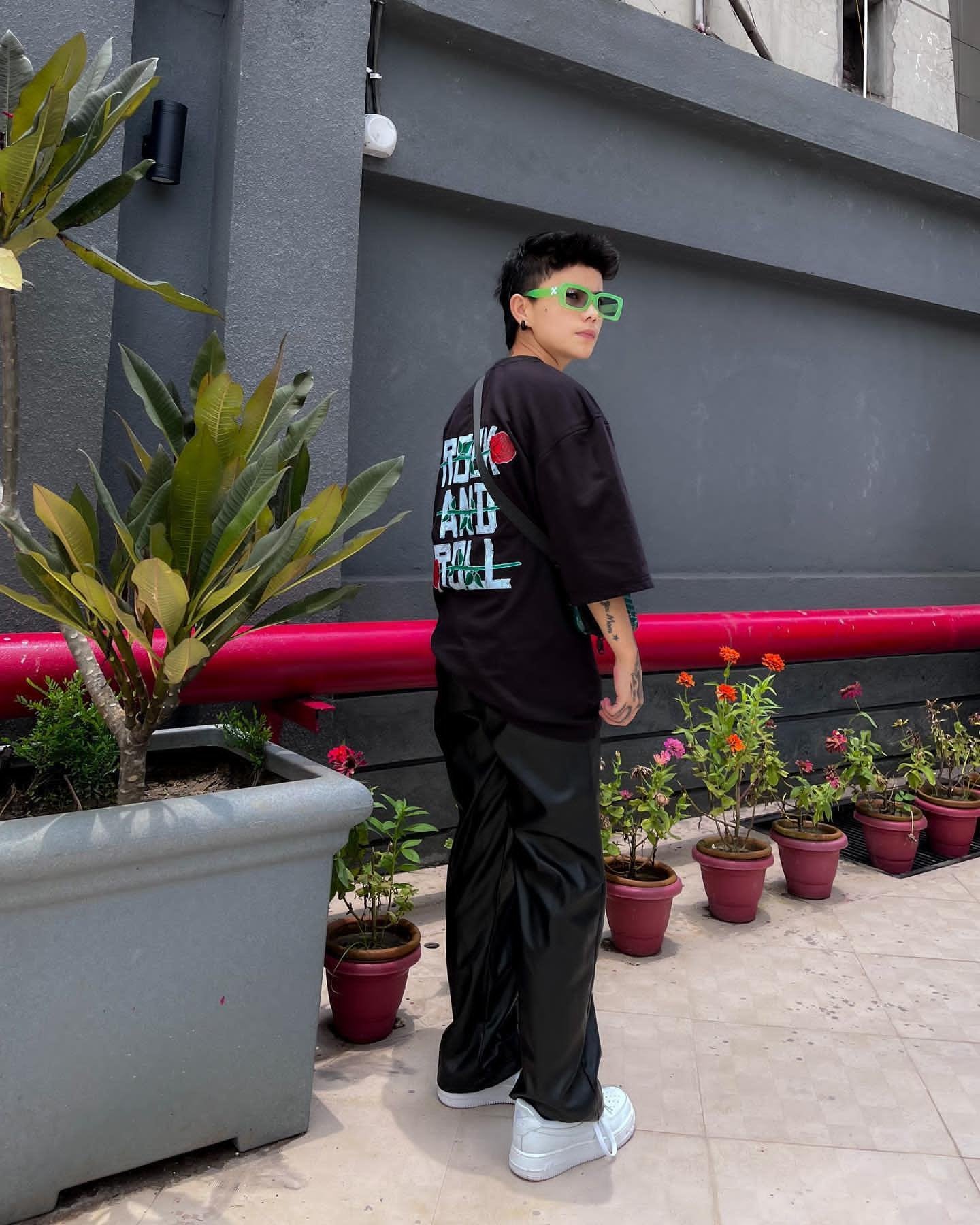Rock And Roll Flower T-shirt For Mens - image 3