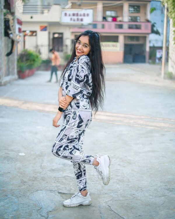 Comic Book co-ord - Image 2