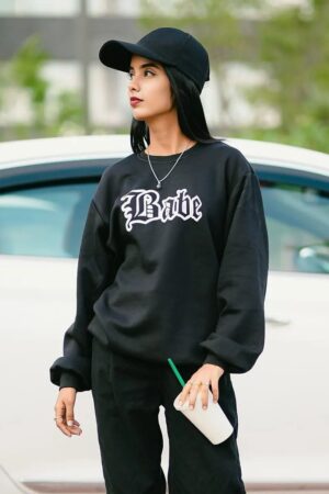 Babe Seatshirt